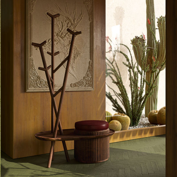 Barlow Coat Hanger