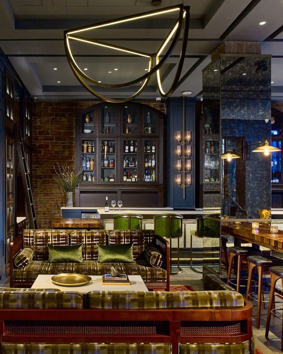 Projects Hospitality Glen Hotel Downtown Denver USA Crockford Sofa Glenn Hotel Downtown - Atlanta, USA - Crockford Sofa