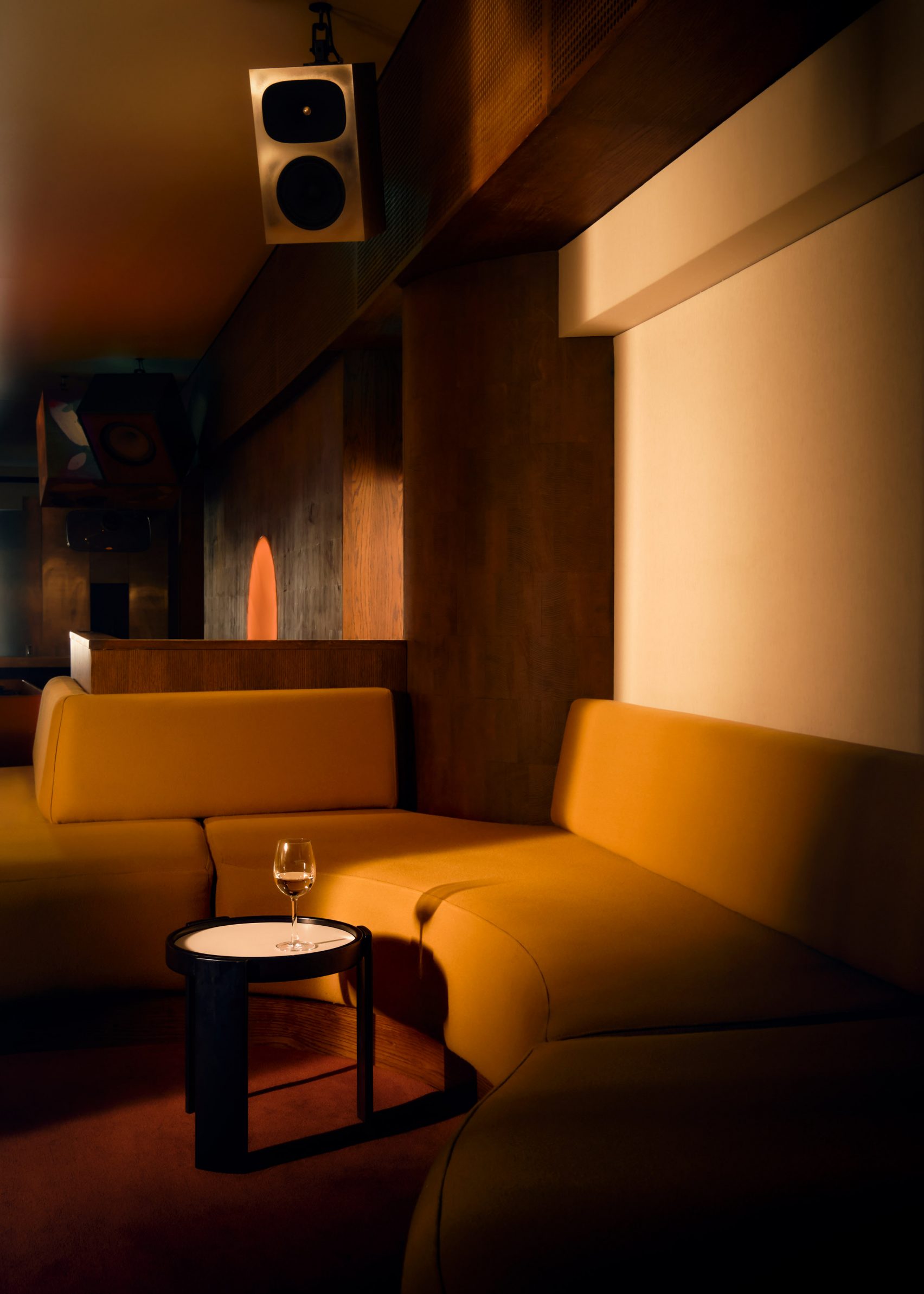 Space Talk, UK, by EBBA Architects and Charlotte Taylor Listening Bars