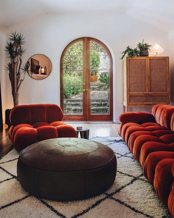 Earth Tones Trend: Interior Décor earth tones living room decor trend orange earth-tones-living-room-decor-trend