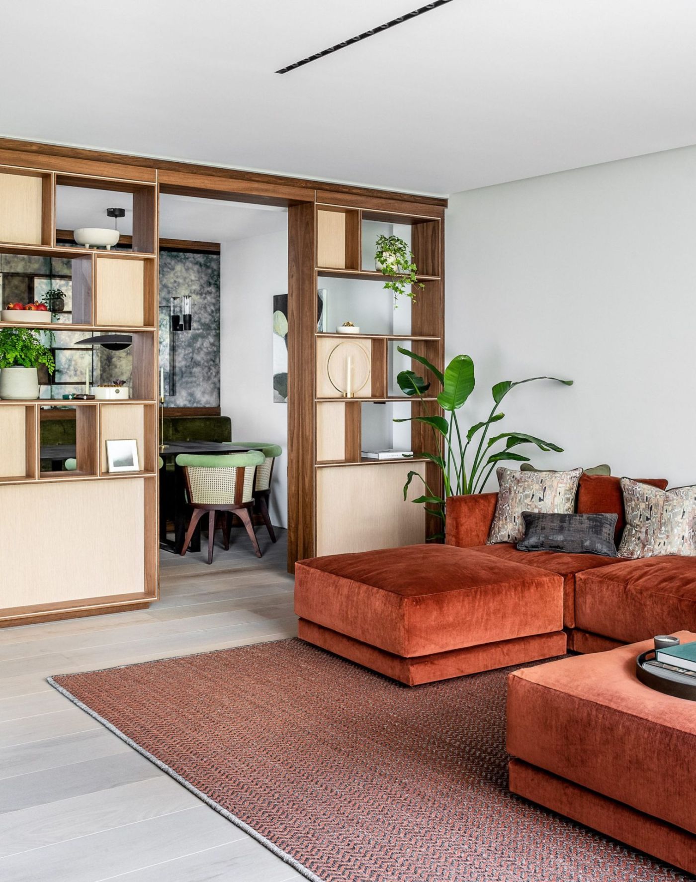 echlin-london house-by wood tailors club