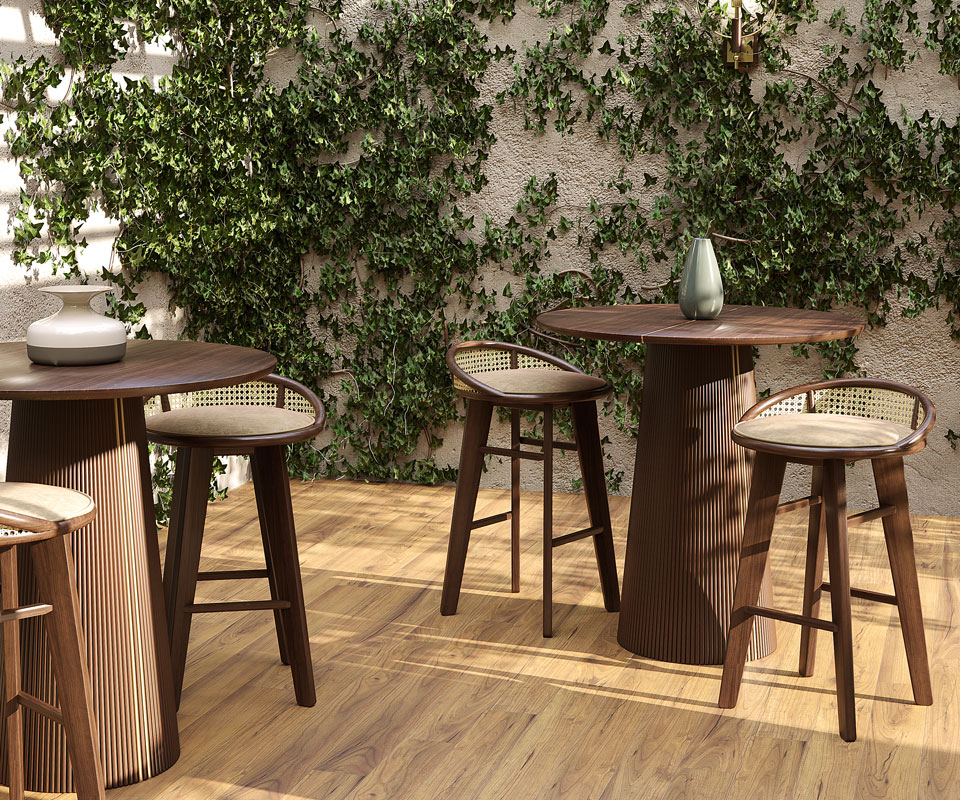 Henry Dining Table