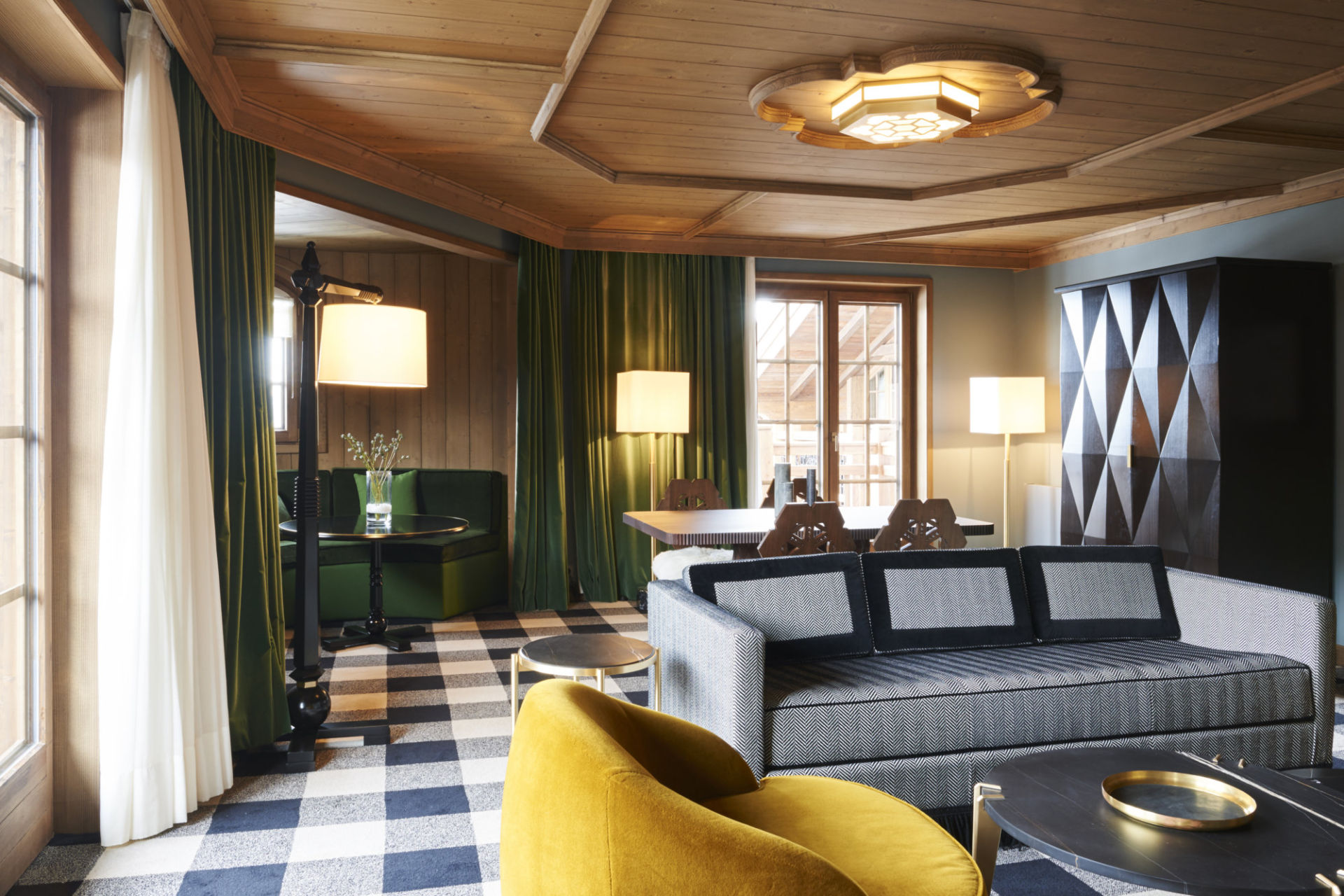 India Mahdavi- Interior Design Projects-L’Apogee_2010_restaurant