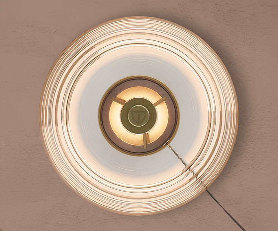 Lloyd I Table Lamp extra clear glass shade.