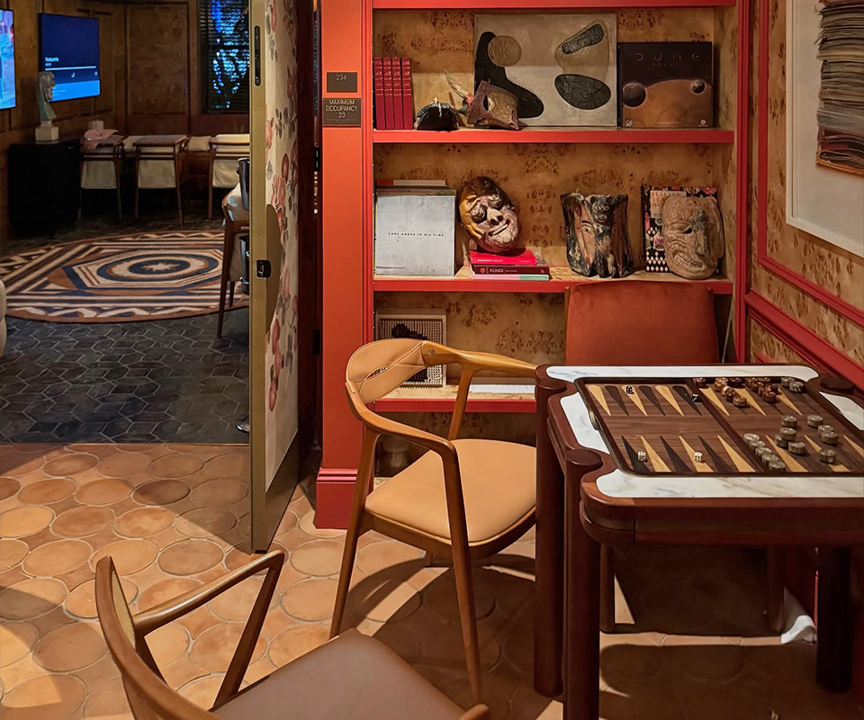 Holland Backgammon Table